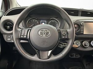 Toyota Yaris bild 13