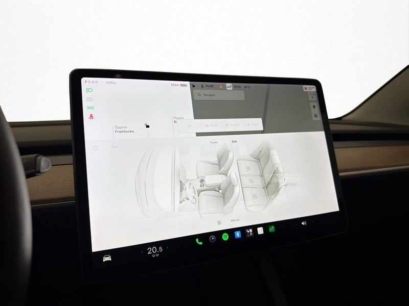 Tesla Model 3 bild 22