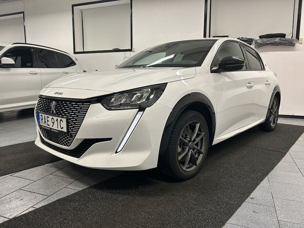 Peugeot e-208 50 kWh 136 hk Allure SoH 97% Cockpit Carplay Nybes - 2023