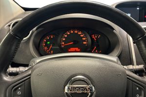 Nissan NV250 bild 12