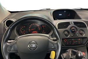 Nissan NV250 bild 11