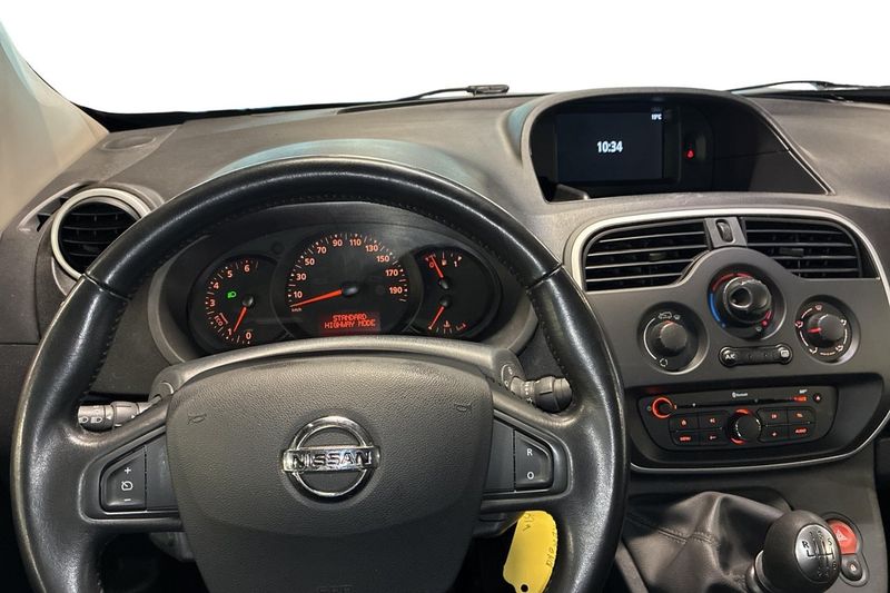 Nissan NV250 bild 11