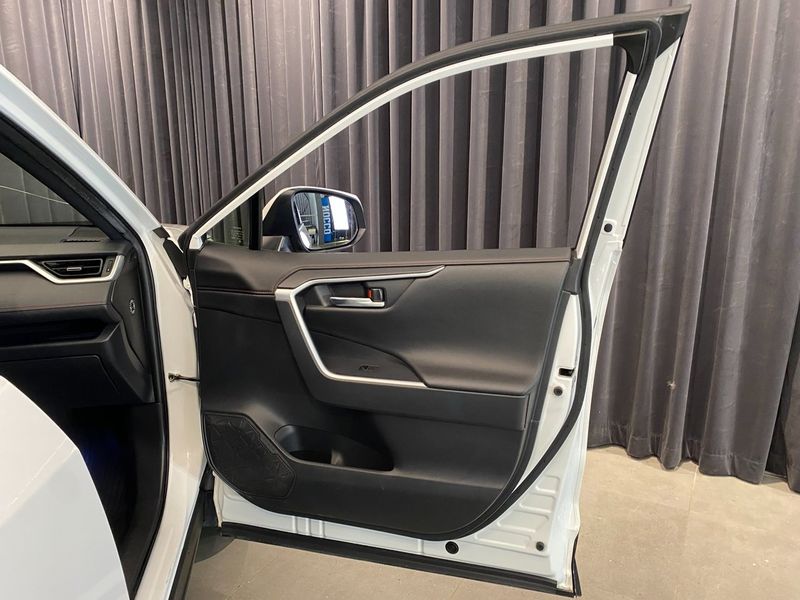 Toyota RAV4 bild 25