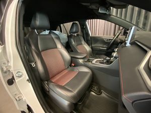 Toyota RAV4 bild 8