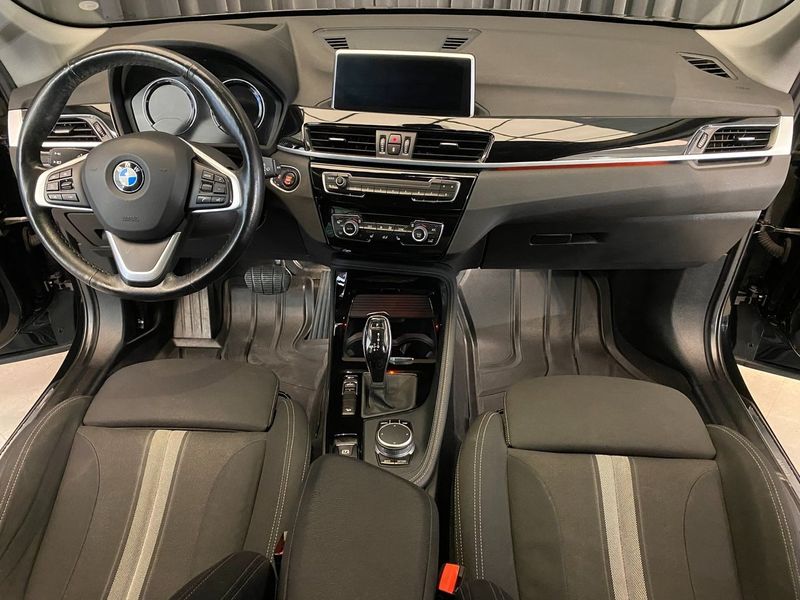 BMW X1 bild 6