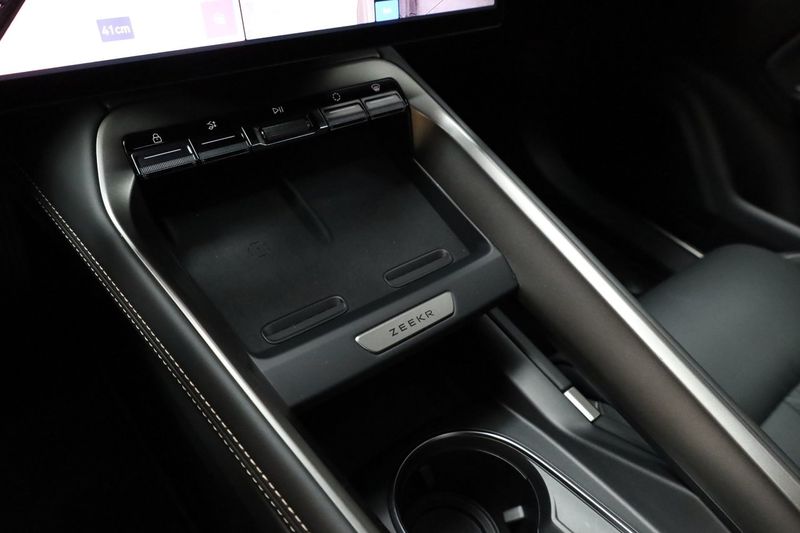 Zeekr 7GT bild 27