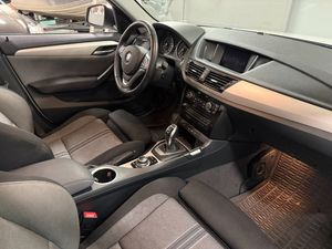 BMW X1 bild 8