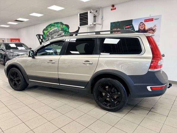Volvo XC70 D4 AWD Classic Momentum,Kamrem bytt, 2Brukare,Välservad - 2016