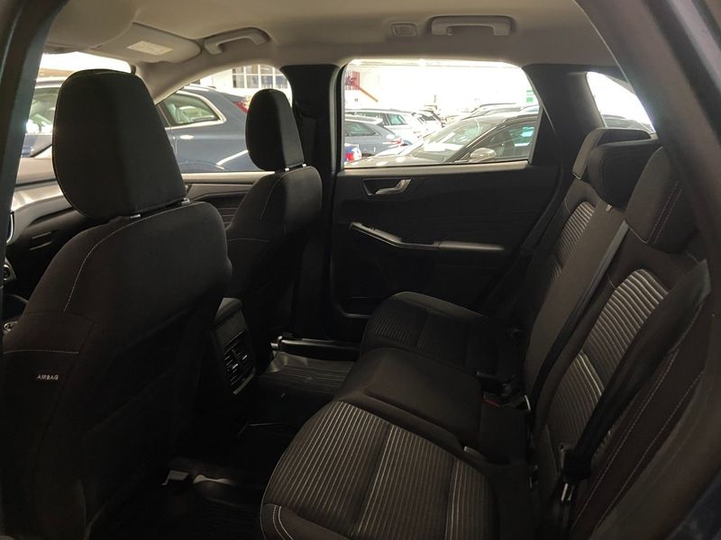 Ford Kuga bild 9