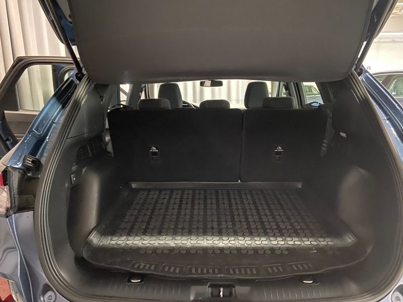 Ford Kuga bild 12
