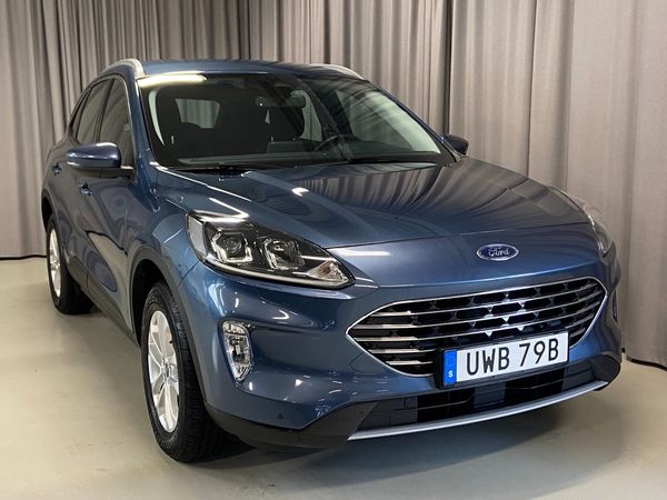Ford Kuga Plug-In Hybrid 225hk Titanium Navi Apple car - 2023