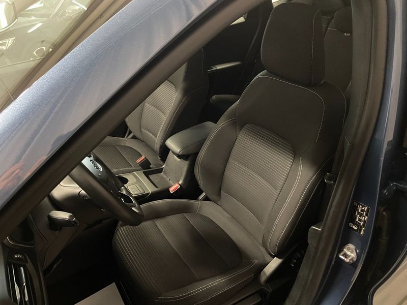 Ford Kuga bild 7