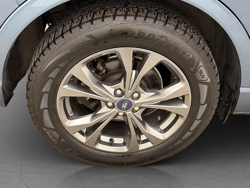 Ford Kuga bild 30