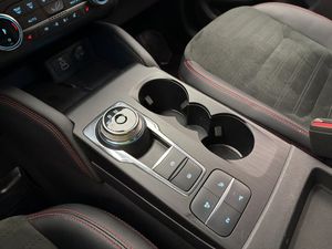 Ford Kuga bild 24