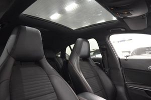 Mercedes CLA200 bild 13