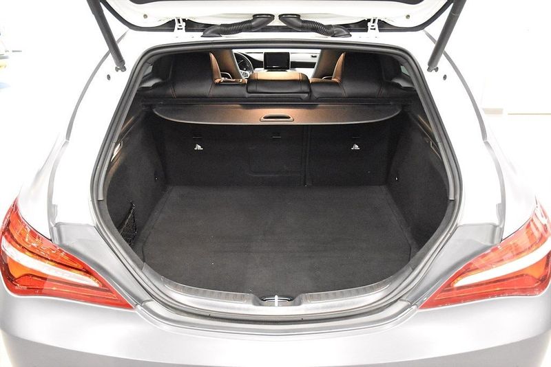 Mercedes CLA200 bild 20