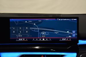 BMW i5 bild 24