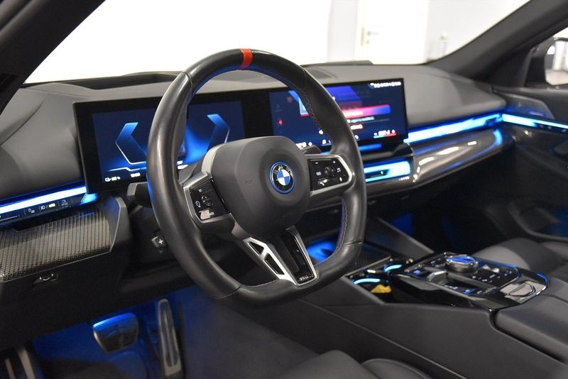 BMW i5 bild 8