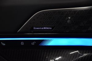BMW i5 bild 28