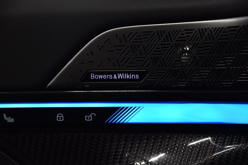 BMW i5 bild 28
