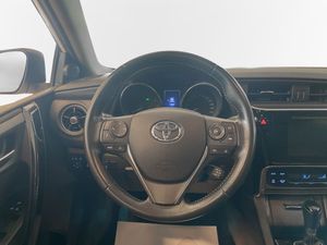 Toyota Auris bild 10