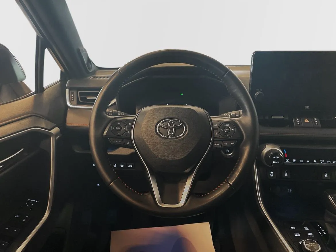 Toyota RAV4 bild 10