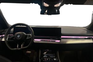 BMW 530 bild 8