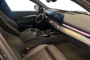 BMW 530 bild 6