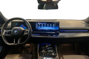 BMW 530 bild 8