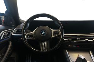 BMW i4 bild 10