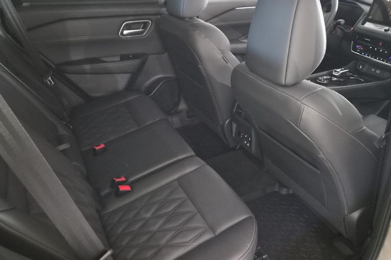 Nissan X-Trail bild 9