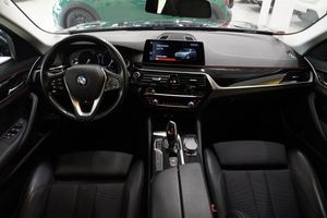 BMW 520 bild 8