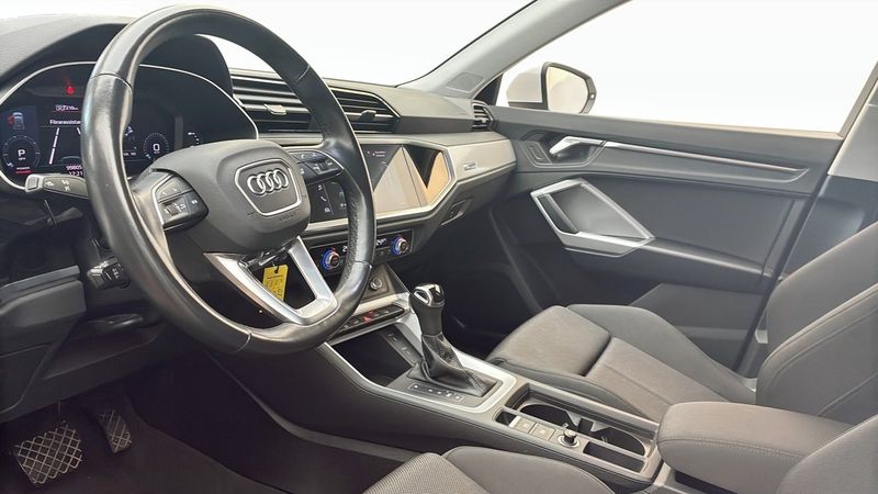 Audi Q3 bild 7