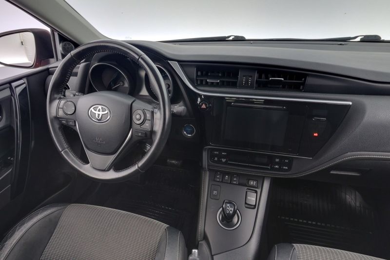 Toyota Auris bild 15
