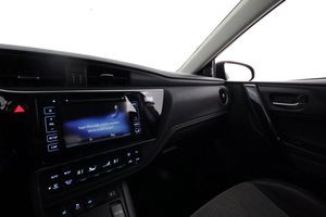 Toyota Auris bild 23