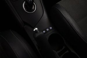 Toyota Auris bild 25