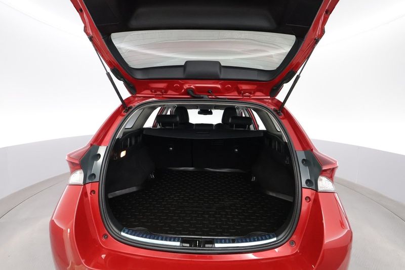 Toyota Auris bild 27