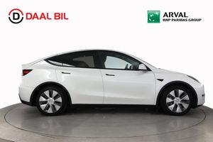 Tesla Model Y bild 5