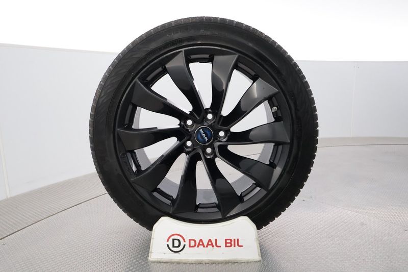 Tesla Model Y bild 22