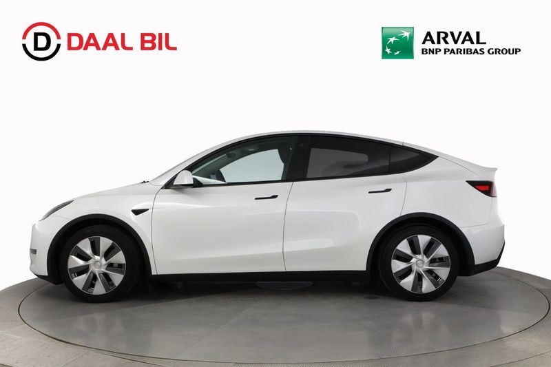 Tesla Model Y bild 9