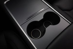 Tesla Model Y bild 21