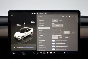 Tesla Model Y bild 18