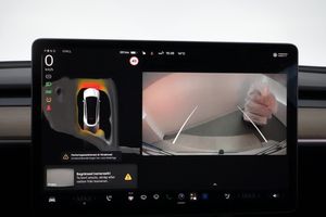 Tesla Model Y bild 21