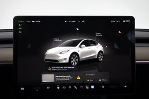 Tesla Model Y bild 16