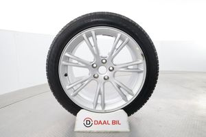 Tesla Model Y bild 24