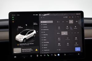 Tesla Model Y bild 18