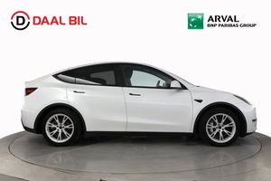 Tesla Model Y bild 5