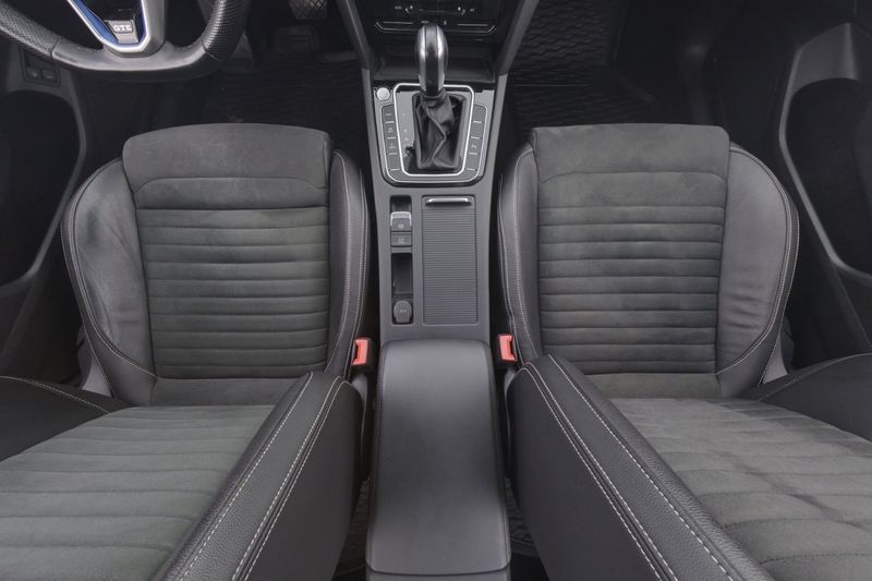 Volkswagen Passat bild 14