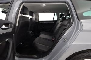 Volkswagen Passat bild 12