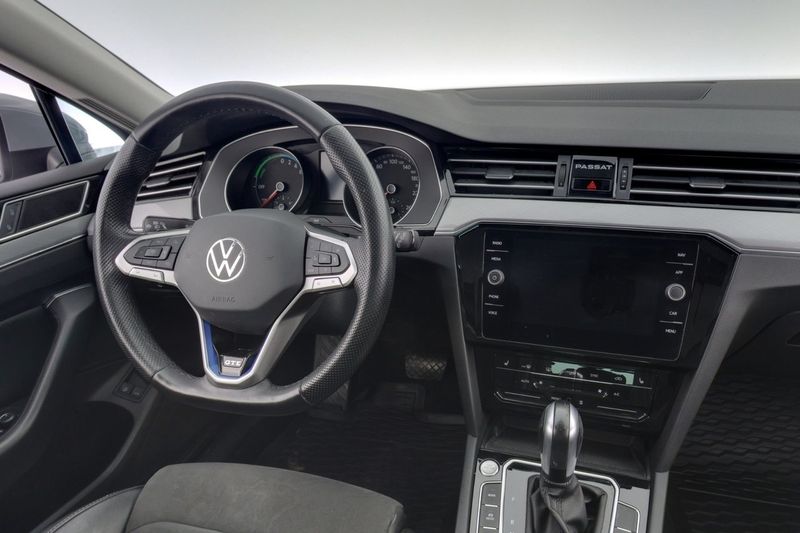 Volkswagen Passat bild 15